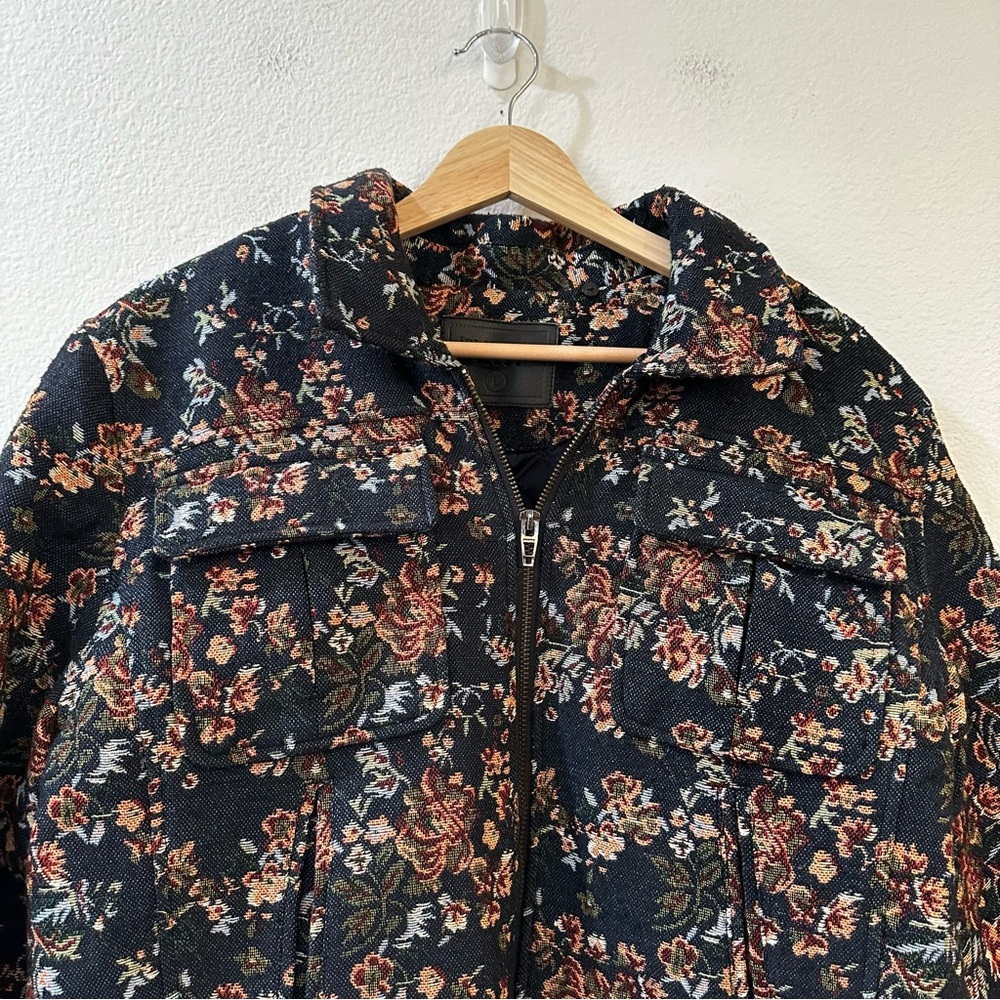 Blank NYC Tapestry Flight Floral Printed Bomber Jacket Size Large - Picture 8 of 15